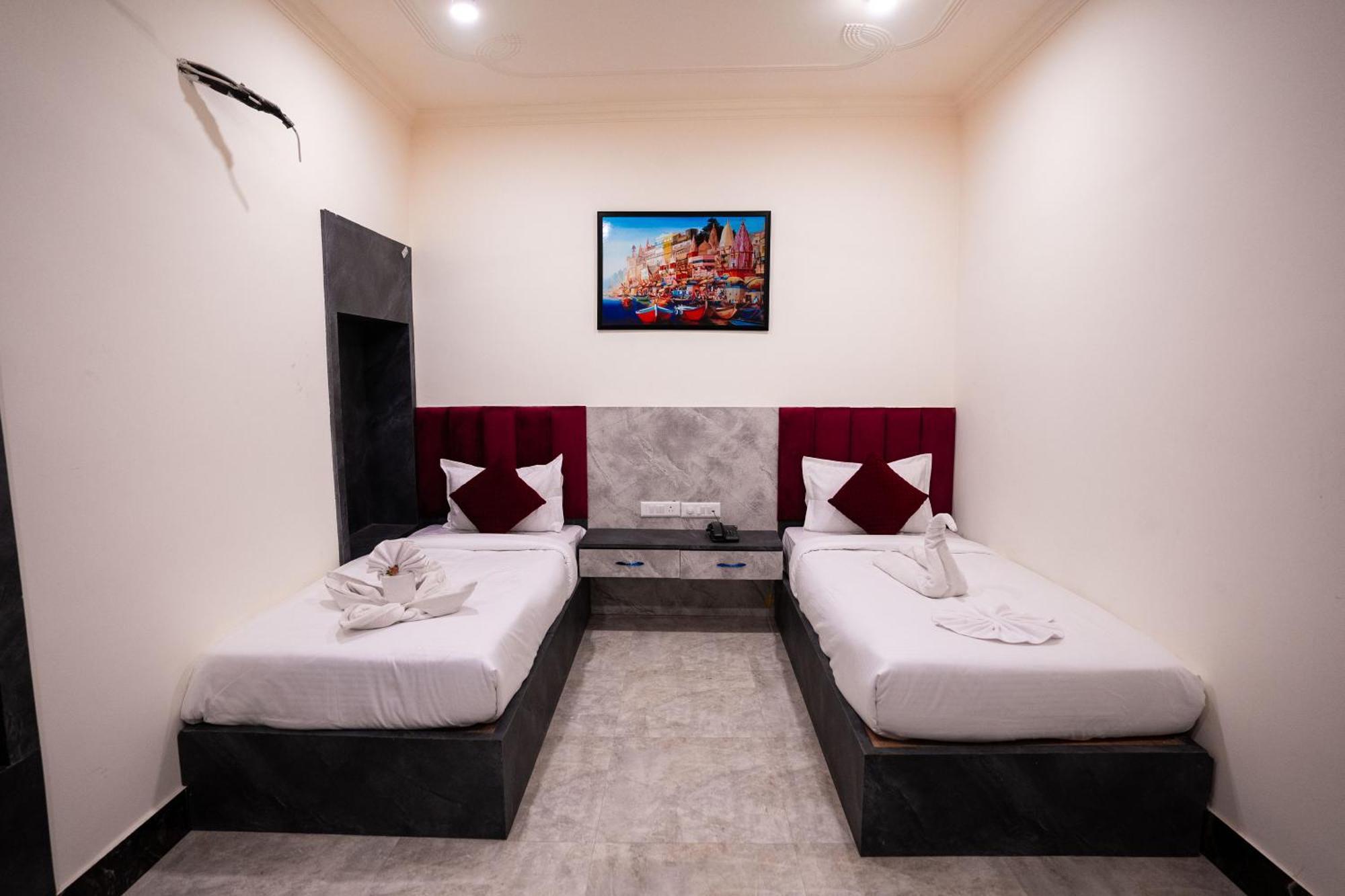 Hotel Jsr Kedar Waranasi Zewnętrze zdjęcie