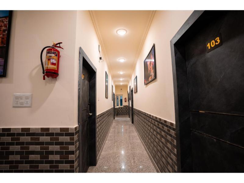 Hotel Jsr Kedar Waranasi Zewnętrze zdjęcie