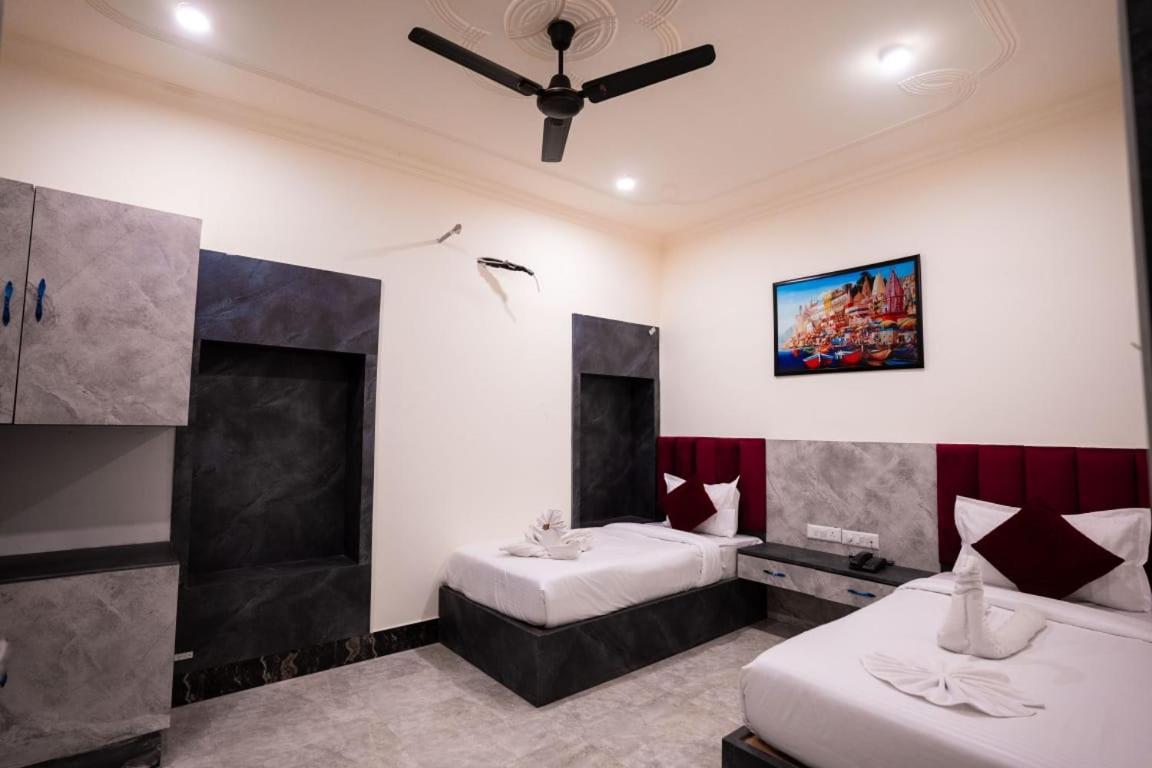 Hotel Jsr Kedar Waranasi Zewnętrze zdjęcie