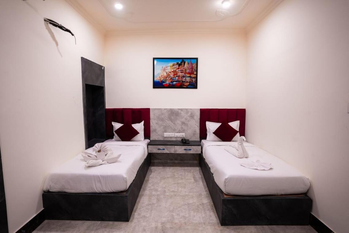 Hotel Jsr Kedar Waranasi Zewnętrze zdjęcie